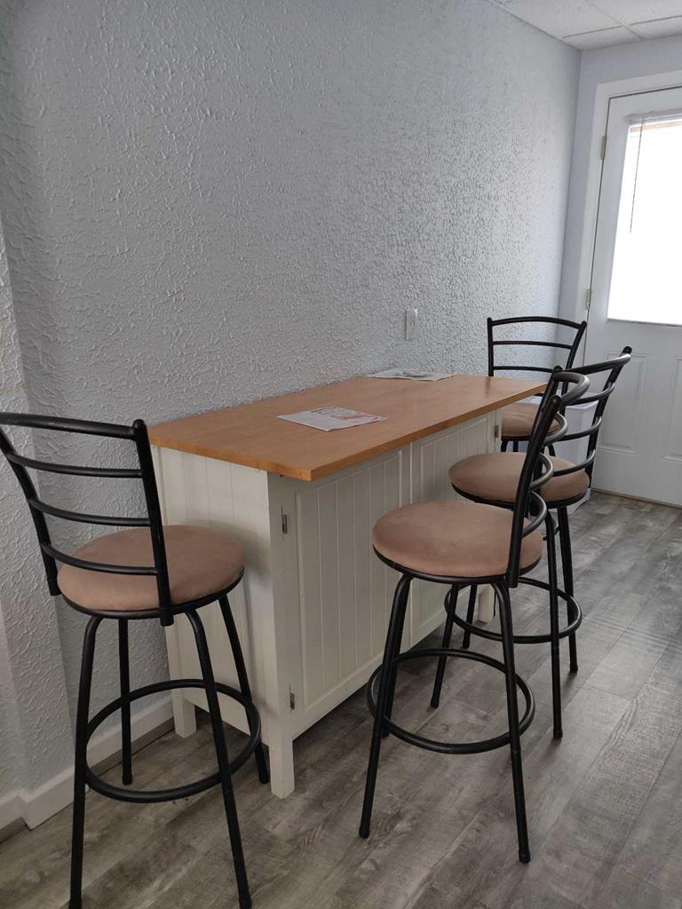 507 EAST 9TH AVENUE MERMAID CONDOS 2 BEACHBLOCK NORTH WILDWOOD RENTAL at